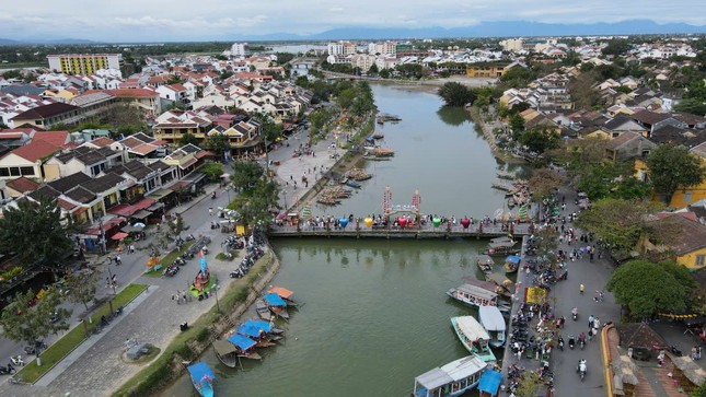 Thực hư thông tin chi tiền tỷ để đạp xích lô, chèo ghe ở Hội An ảnh 3