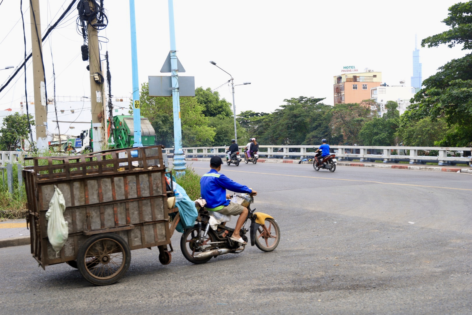 Đáp số cho rác thải: Ám ảnh xe "nhiều không"- Ảnh 1.