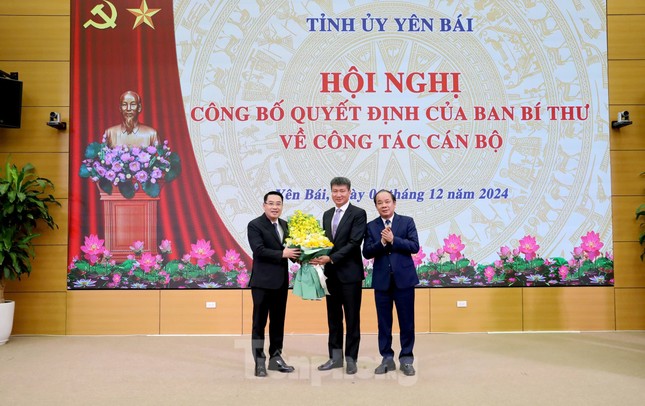 Ban Bí thư điều động, chỉ định Phó Bí thư Tỉnh uỷ Yên Bái ảnh 3