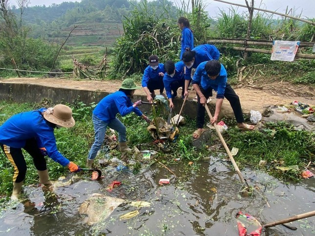 Phát triển, kết nối hoạt động tình nguyện trên không gian mạng ảnh 5