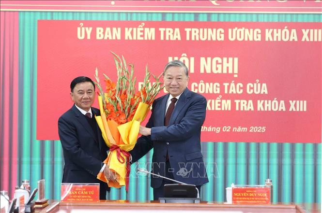 Tổng Bí thư Tô Lâm dự Hội nghị bàn giao công tác của Chủ nhiệm Ủy ban Kiểm tra Trung ương- Ảnh 4.