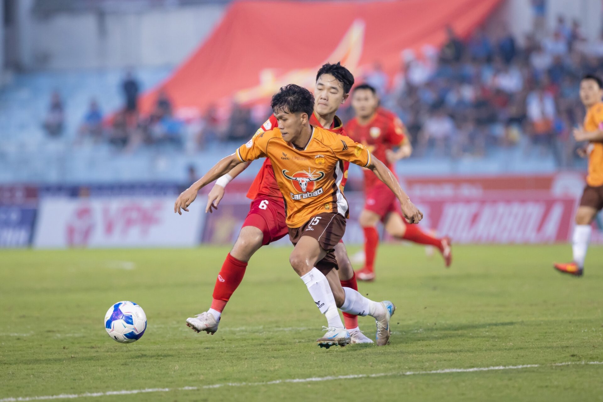 Lịch thi đấu vòng 12 V-League: CLB HAGL tìm đường 'vượt núi'- Ảnh 1.