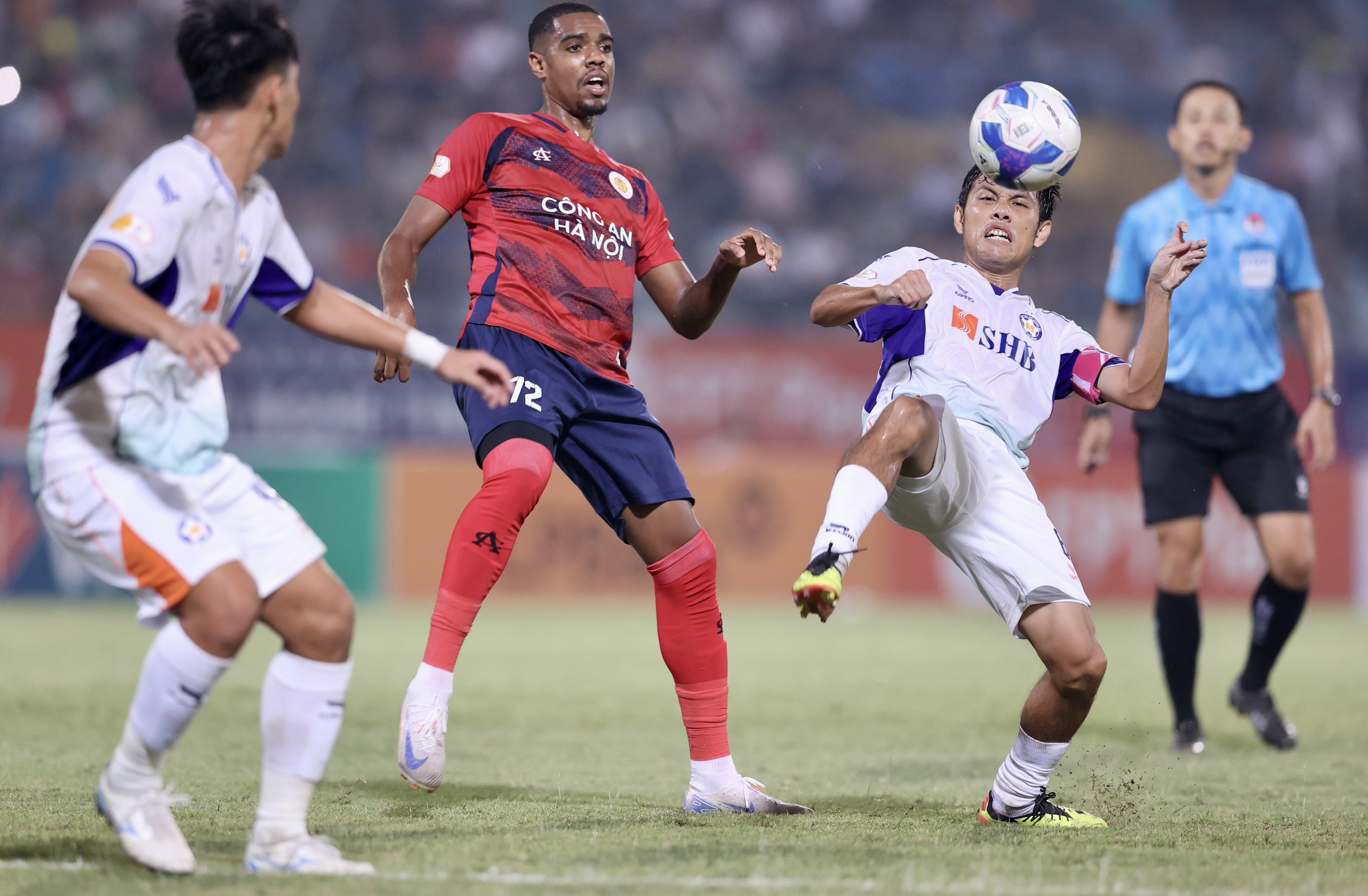 HAGL cần bao nhiêu điểm để trụ hạng, đội nào lâm nguy ở V-League?- Ảnh 3.