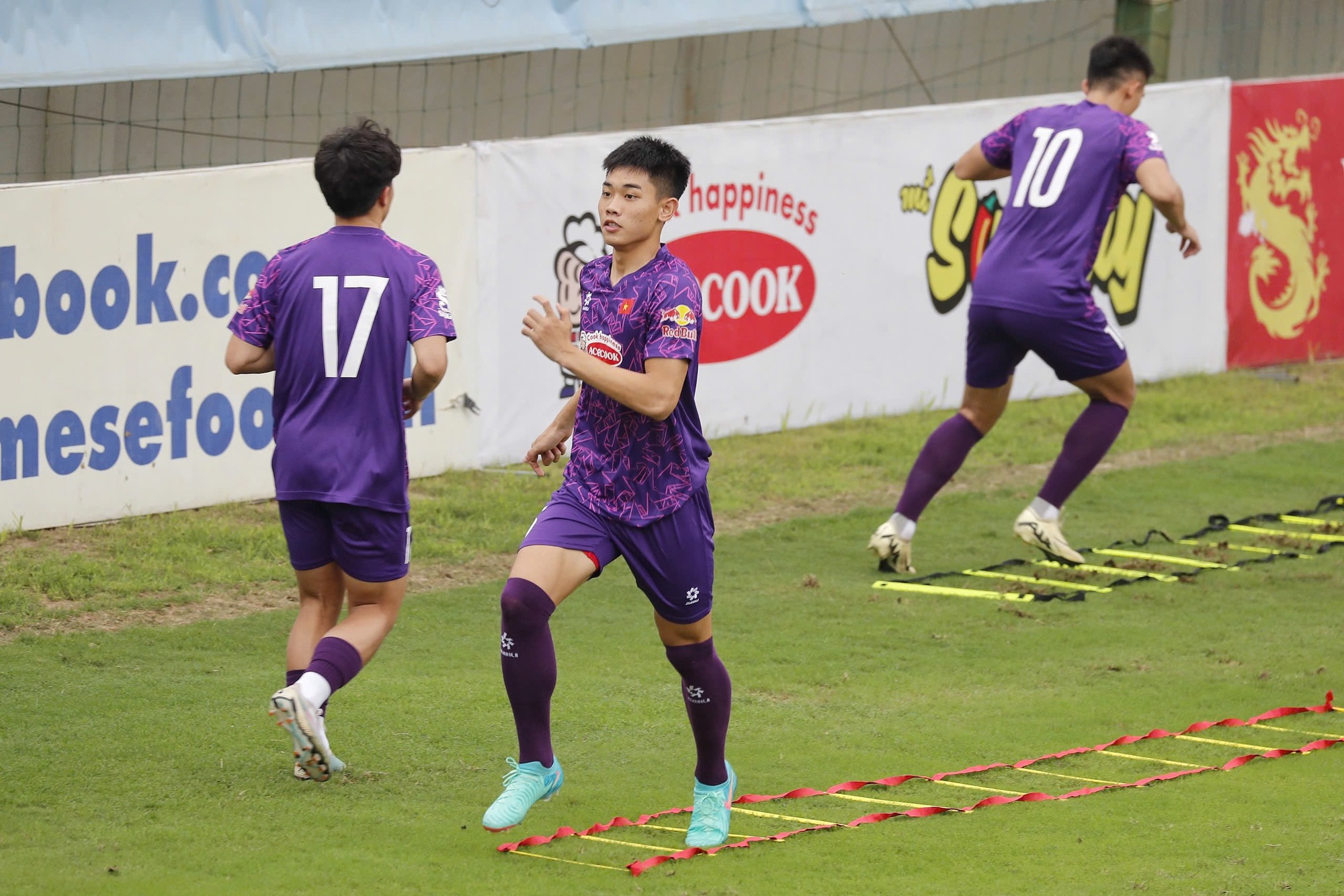 Không Xuân Son và Hoàng Đức, đội U.22 Việt Nam dự SEA Games 33 có ai?- Ảnh 6.